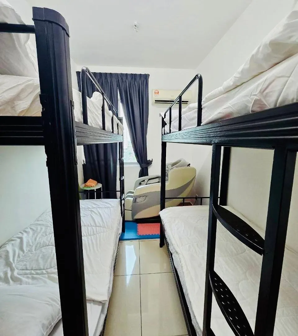 Modern Family-Fun Suites - Infinity Pool, Massage Chair, Indoor-Cinema With Balcony - M2 Bukit Mertajam 0*,