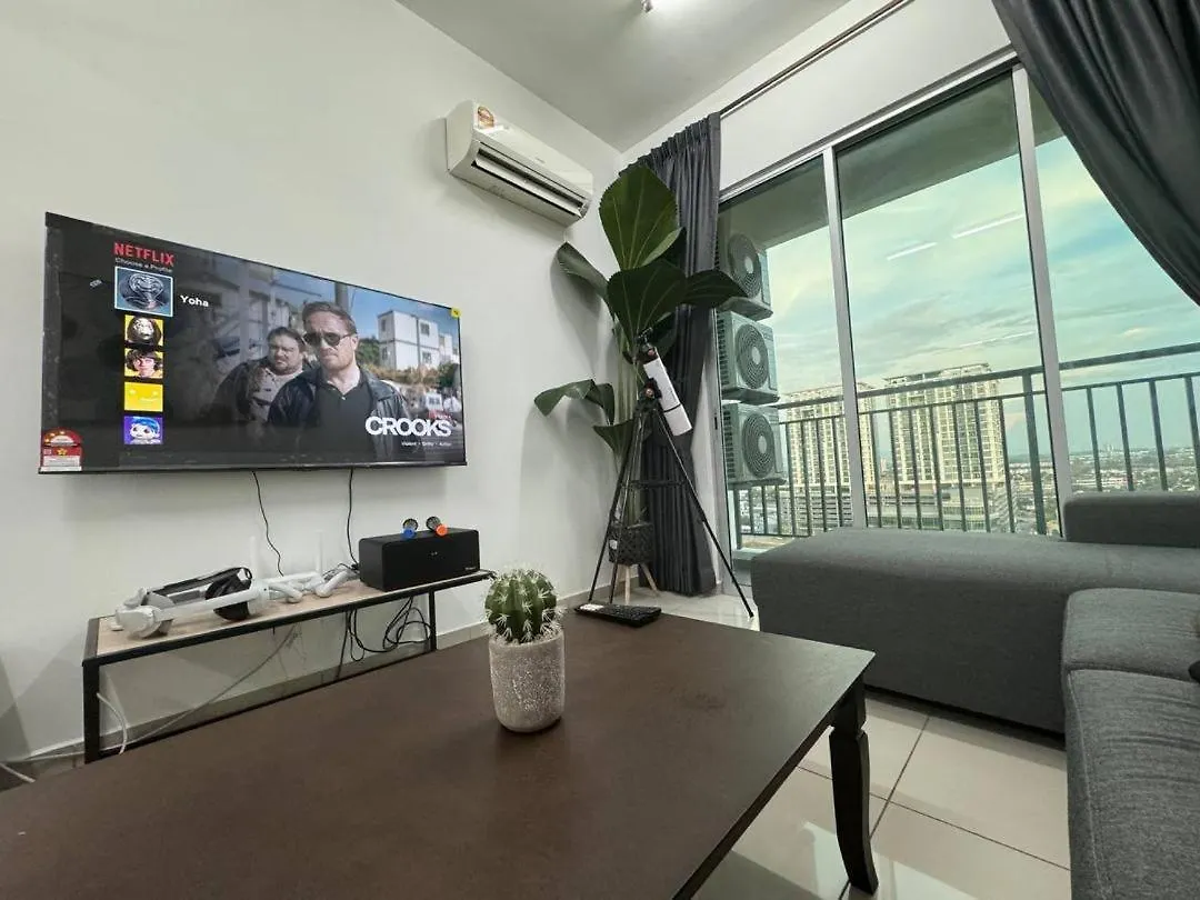 Modern Family-Fun Suites - Infinity Pool, Massage Chair, Indoor-Cinema With Balcony - M2 Bukit Mertajam Malásia